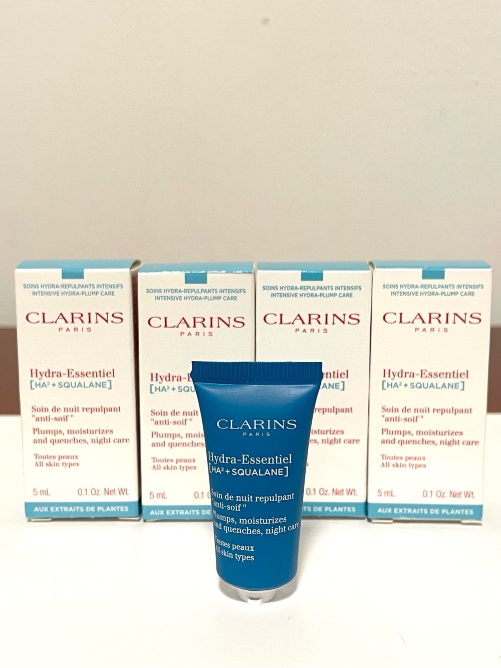 5mlx4 Clarins Hydra-Essentiel Night cream-all skin types